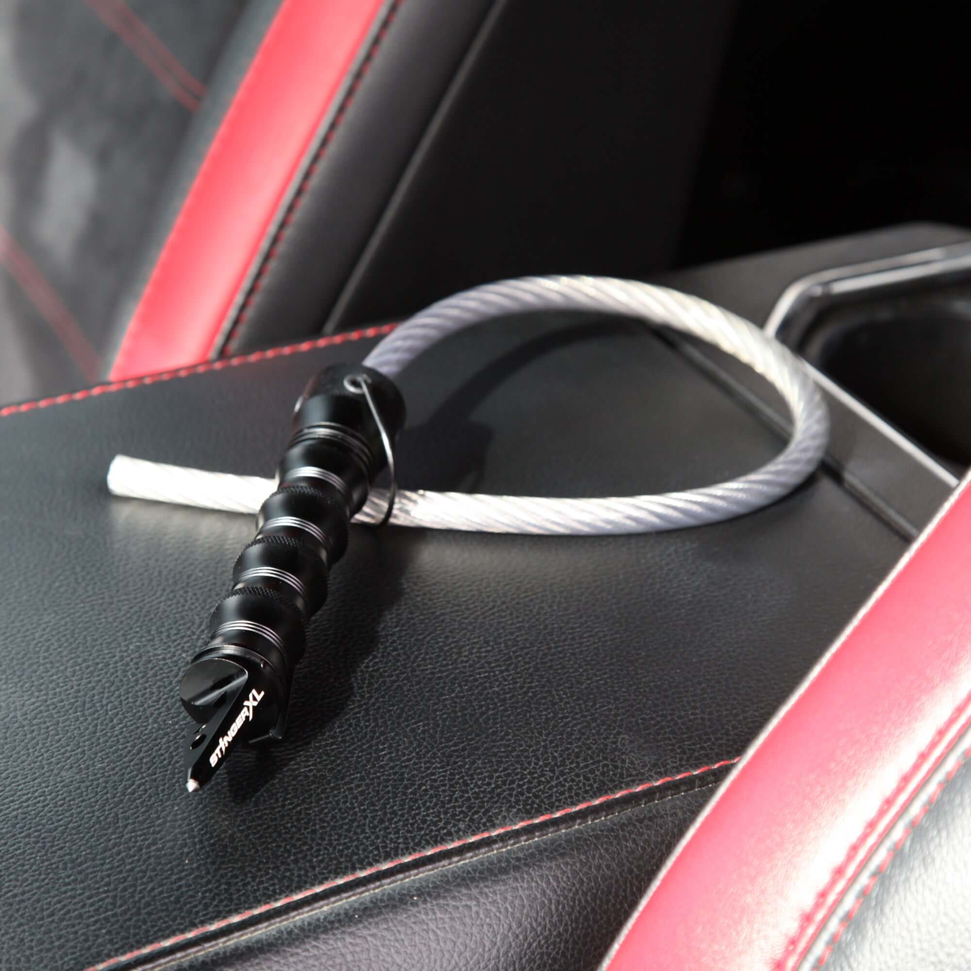 Stinger Life-Saving Whip Car Emergency Tool: Glass Breaker, Seat Belt  Cutter