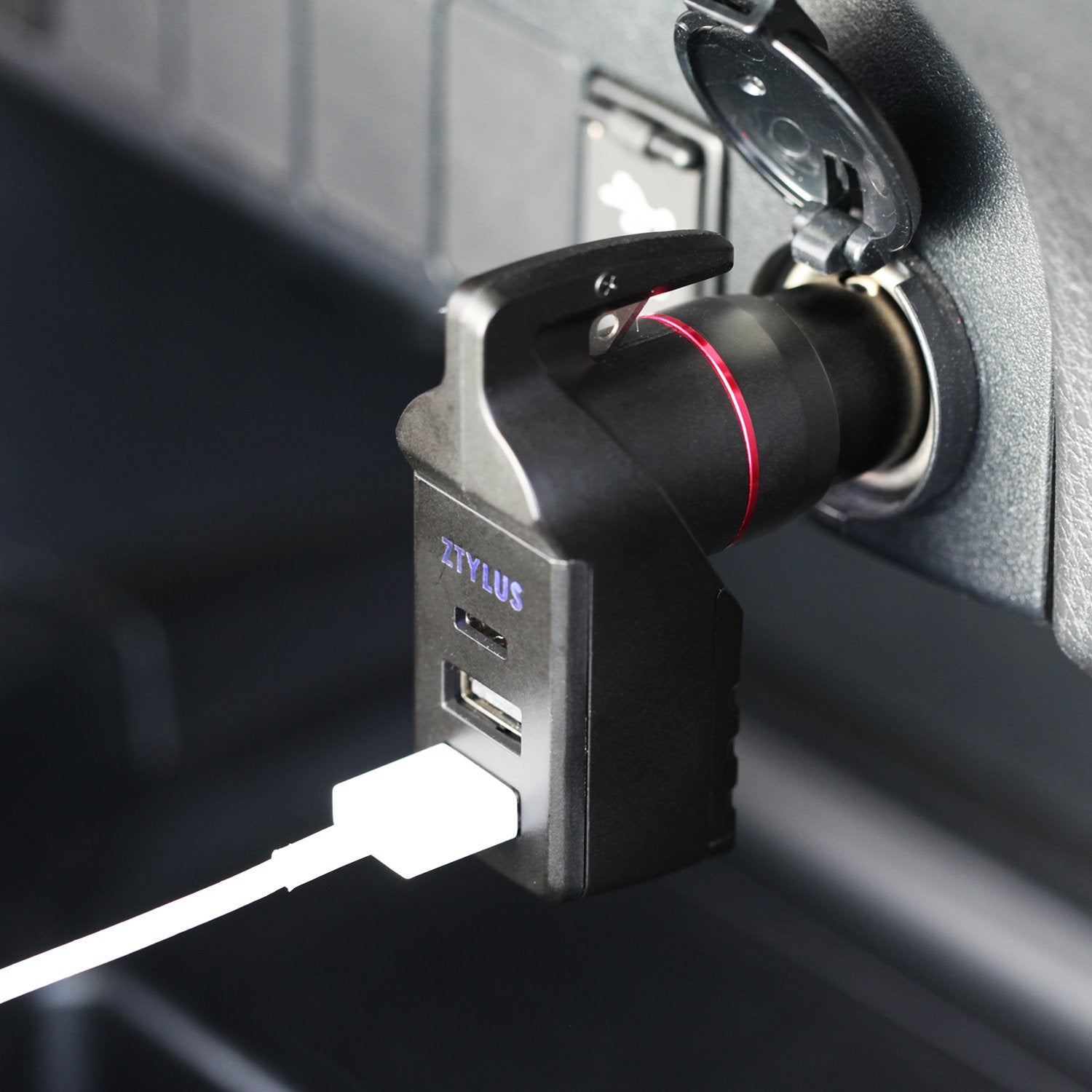 Ztylus Stinger USB Emergency Escape Tool: Life-Saving Rescue Car  Charger, Spring Loaded Window Breaker, Seat Belt Cutter, Dual USB Ports  Max. 2.4A (XSmall: 2 USB Ports, Black) : Automotive